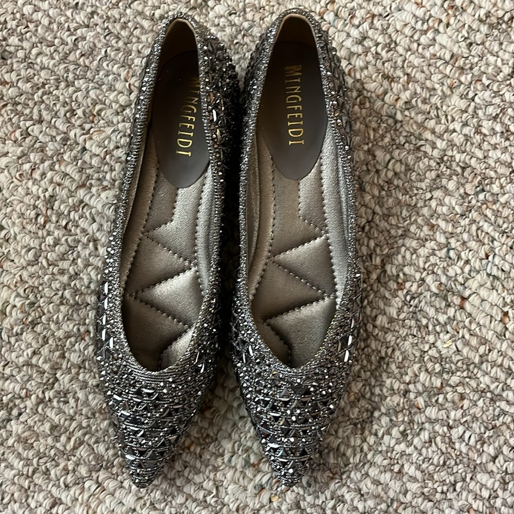 Women’s rhinestone pointed toe chunky heel pumps - Picture 4 of 6